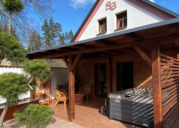 Sg štikov - Podkrkonoší - S Celoročním Privátním Wellness